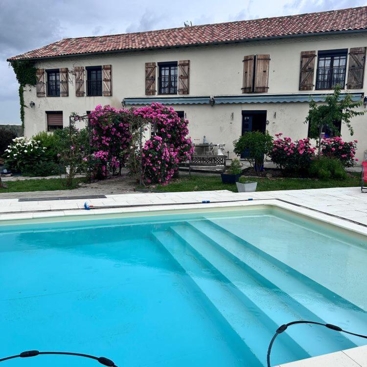 Hotel L'Etoile D'Adour à Aire-sur-lʼAdour Extérieur photo